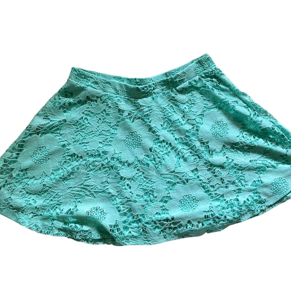 VTG Y2K Aeropostale Lace Mini Skirt size M